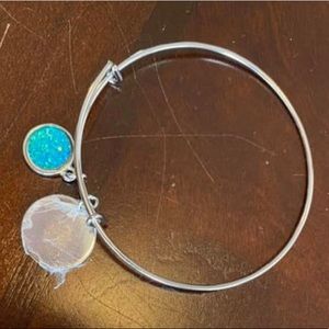 Personalized bracelet